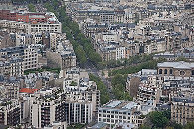 总裁裸辞+自学代码独立开发，卡牌肉鸽《村与地下城》将于5月20日正式发售